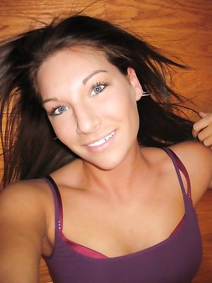 hot brunette with nice tits 2!