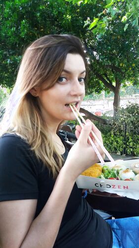 Meg 30 yo Polish busty slut