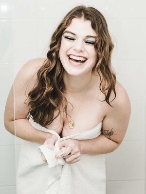 Shower time (just a little tease)