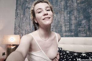 Photo dumb with my hottest selfies