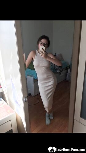 I just love taking nudes in the hotel