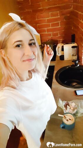 Petite teen cutie loves to get naked and dirty