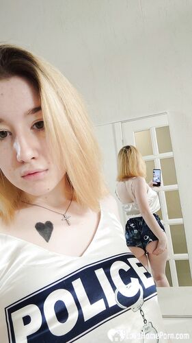 I love to play with my big tits