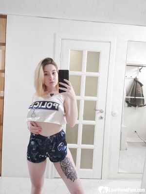 I love to play with my big tits