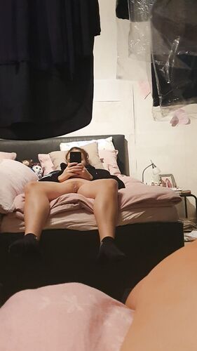 TurkishTeenSlut felt sluty the other day