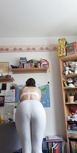TurkishTeenSlut presents her ass to the world