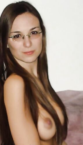 Nerdy girl amateur