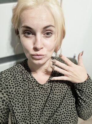 Polish busty mum slut