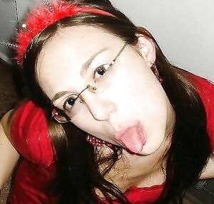 Nerdy teen amateur pale brunette