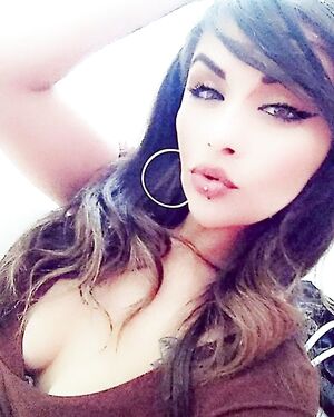 Destiny Chavez Leaked Nudes