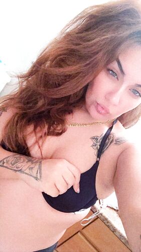 Destiny Chavez Leaked Nudes