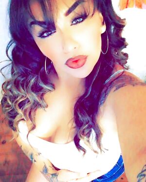 Destiny Chavez Leaked Nudes #2