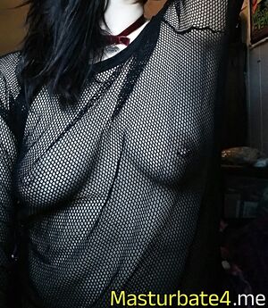 .. shes so georgius.