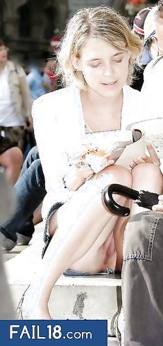 Upskirt, Fail18.com
