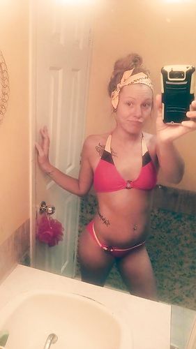 My young blonde gf ass tits and pussy pics