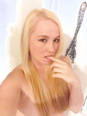 Expose Hotwife Webslut #lannie8