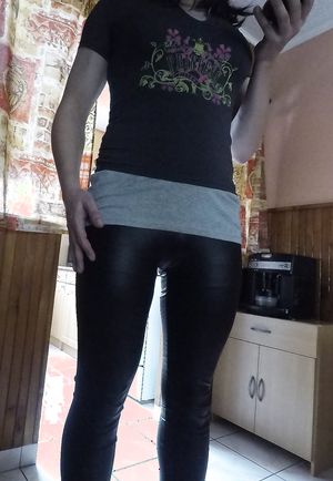 Black leggings
