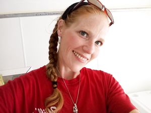 Redhead bbw sucking dick