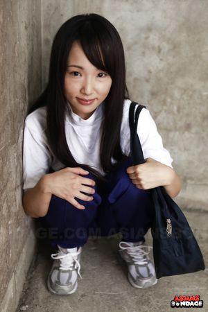 Super sweet dark haired teen Ai Mizushima will blow your mind