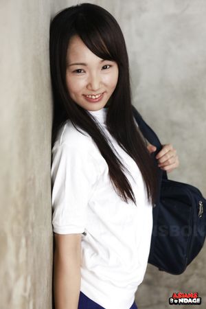 Super sweet dark haired teen Ai Mizushima will blow your mind