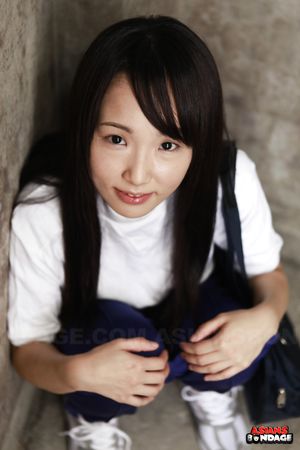 Super sweet dark haired teen Ai Mizushima will blow your mind