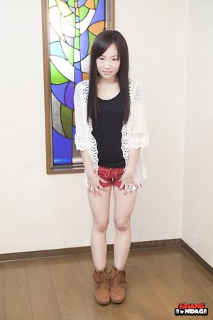 Super cute brunette darling Ai Mizushima is here to rock your world