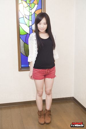 Super cute brunette darling Ai Mizushima is here to rock your world