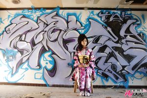 Asian Chiaki sucks cock showing her sexy legs under colorful kimono.