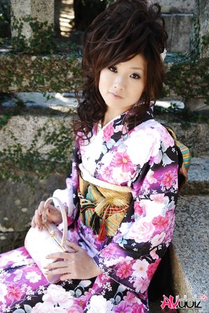 Asian Chiaki wearing a beautiful kimono visits different places.