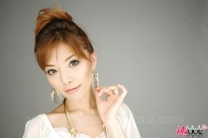 Hot Akane Hotaru in white blouse, shorts and high heels loves posing.