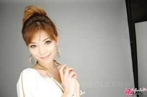 Hot Akane Hotaru in white blouse, shorts and high heels loves posing.