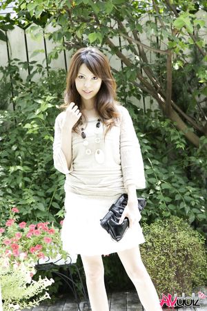 Asian Rino Tokiwa is so beautiful in white skirt and elegant blouse.