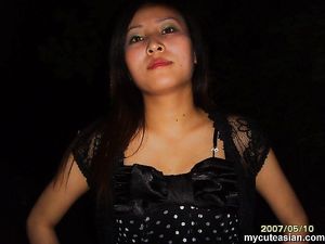 Sexy Asian girlfriend gives hot blowjob and gets a nice creampie