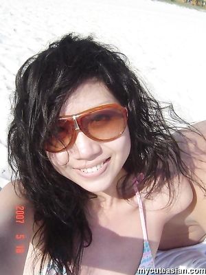 Hot hairy pussy solo nude girlfriend in the bikini shows off hot slim body