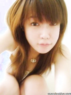 Selfmade photos of Busty and Gorgeous Asian girlfriend at home