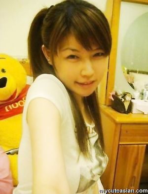 Selfmade photos of Busty and Gorgeous Asian girlfriend at home
