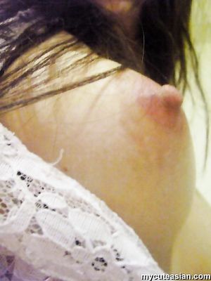 Selfshot homemade gorgeous asian amateur girl with glasses