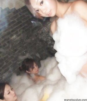 Horny real amateur Asian teen girlfriends in assorted homemade pix