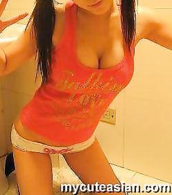 Horny Asian teen girlfriend teasing in slutty amateur self pics