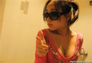 Horny Asian teen girlfriend teasing in slutty amateur self pics