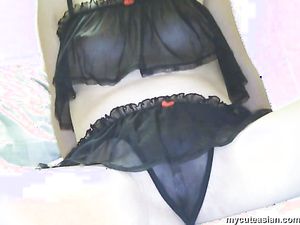 Asian babe shares homemade photos of her tight shaved pussy