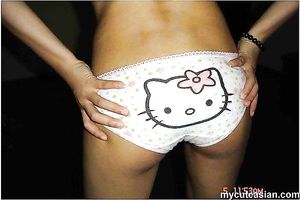 Real asian amateur girls shows her shaved pussy and gets fuck in ass