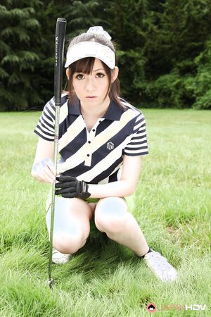 Sweet looking Japanese golf lady Michiru Tsukino will blow your mind