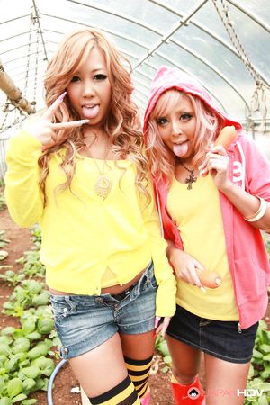 Freaky Japanese farmer girls Raina Ogami and Rara showing off