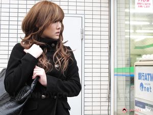 Sweet gal Hikari Tsukino enjoys sex toys in her fantastic twat