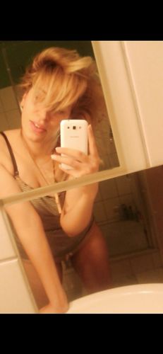 Hornyslutlolo