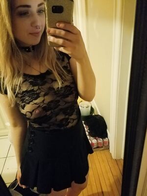 Hot milf slut Haley F