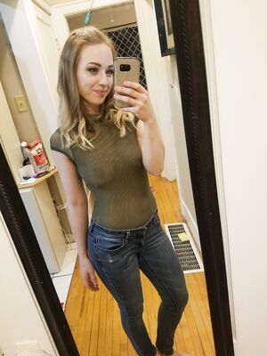 Hot milf slut Haley F