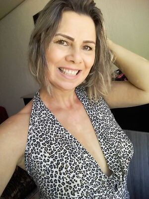 Eloise Sweetheart exposed