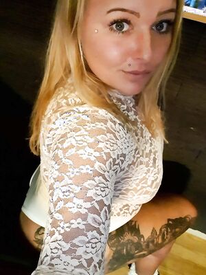 Danish Diana flashing tits